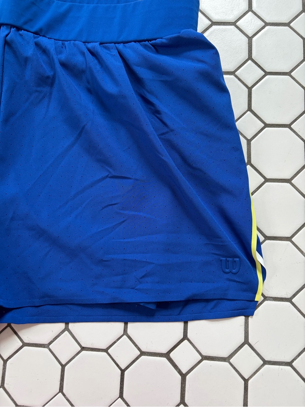 Wilson Backswing Pleated Women’s Tennis Shorts With Built In Shorts Size L  Blue - Picture 5 of 6